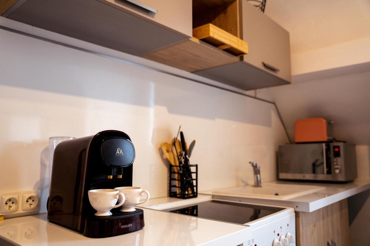 Charmant Studio A Quelques Pas Du Centre-Ville Troyes Ngoại thất bức ảnh